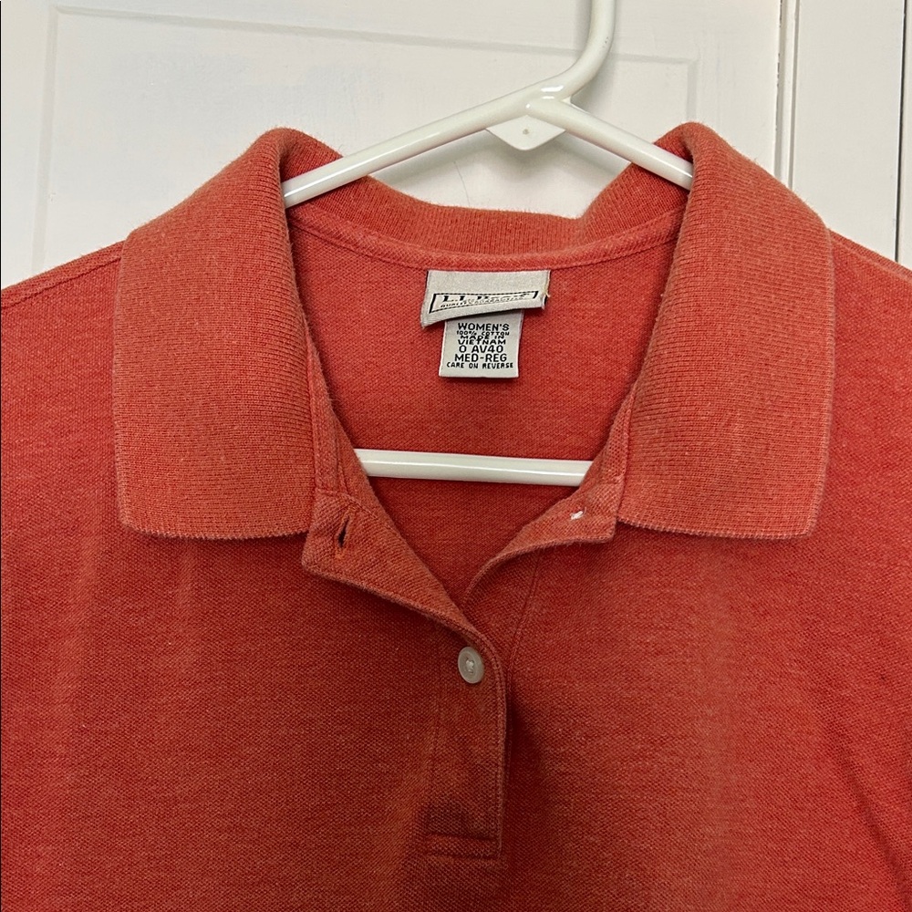 L.L. Bean Women's Coral/Peach Sleeveless Polo Tee - Picture 4 of 9